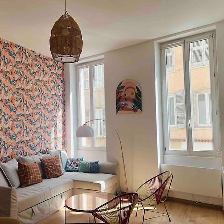Pleasant 3-Bedroom Flat In The Center Of مارسيليا المظهر الخارجي الصورة